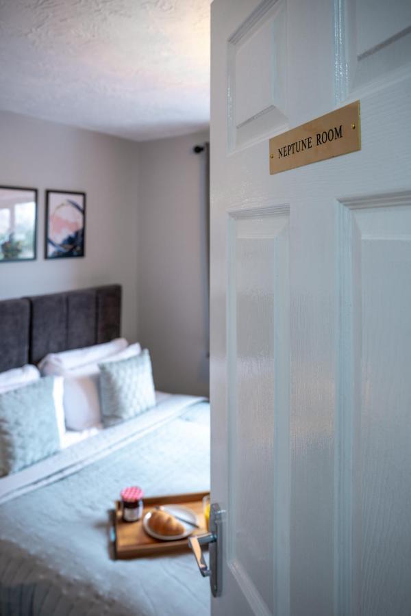 Cradley Heath Yew Tree House Contractor / Family Home Free Netflix Fast Wifi Near Dudley/Birmingham מראה חיצוני תמונה